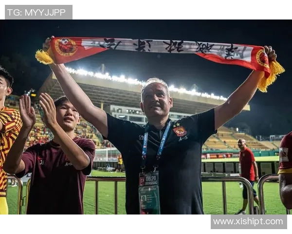 广州排球队战术解析：从基本功到战术配合的全景探讨